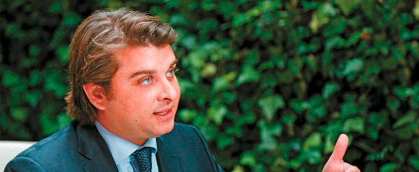 El joven que comienza a pisar fuerte en el mundo económico