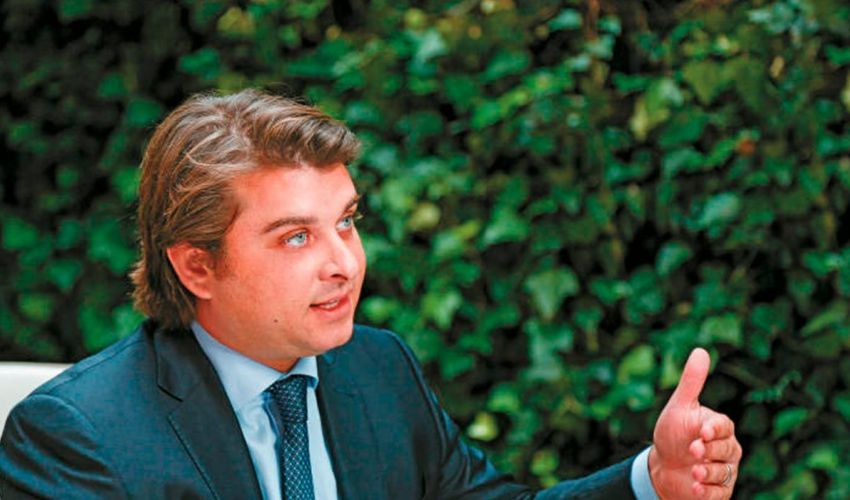 El joven que comienza a pisar fuerte en el mundo económico