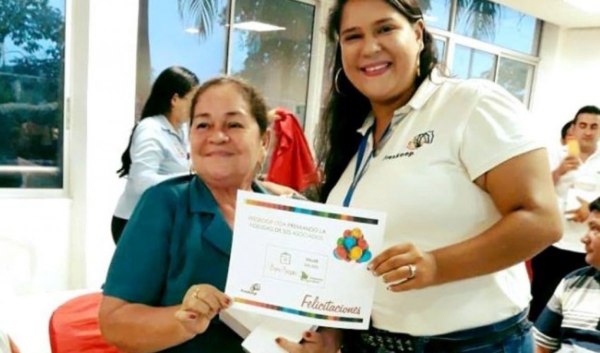 Ganador Rifa Actividad con Transportadores 